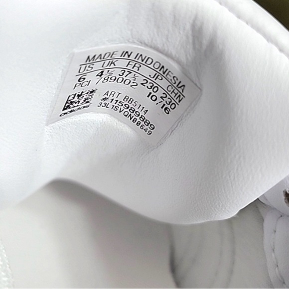 Adidas - Picture 7 of 7